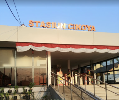 Cikoya Station, 通勤站 | We provide Indonesia infrastructure map on various property sectors and data. Access property listings, infrastructure developments, news, and valuable transaction data for informed decisions.