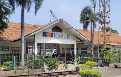 Merak Station, 通勤站 | We provide Indonesia infrastructure map on various property sectors and data. Access property listings, infrastructure developments, news, and valuable transaction data for informed decisions.
