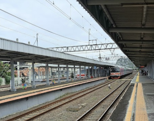 Tangerang Station, 通勤站 | We provide Indonesia infrastructure map on various property sectors and data. Access property listings, infrastructure developments, news, and valuable transaction data for informed decisions.