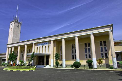 Cilacap Station, 城际站 | We provide Indonesia infrastructure map on various property sectors and data. Access property listings, infrastructure developments, news, and valuable transaction data for informed decisions.