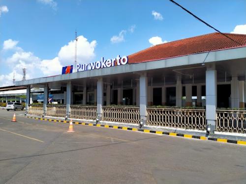 Purwokerto Station, 城际站 | We provide Indonesia infrastructure map on various property sectors and data. Access property listings, infrastructure developments, news, and valuable transaction data for informed decisions.