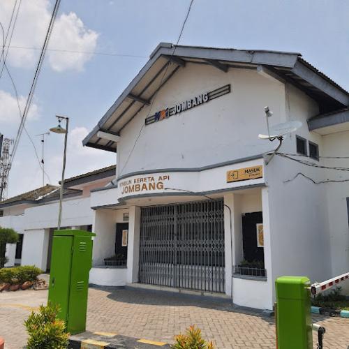 Jombang Station, 城际站 | We provide Indonesia infrastructure map on various property sectors and data. Access property listings, infrastructure developments, news, and valuable transaction data for informed decisions.