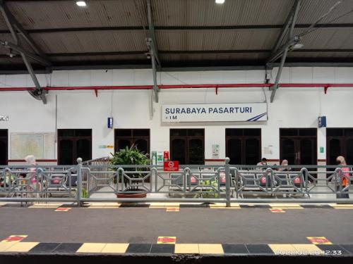 Surabaya Pasarturi Station, 城际站 | We provide Indonesia infrastructure map on various property sectors and data. Access property listings, infrastructure developments, news, and valuable transaction data for informed decisions.