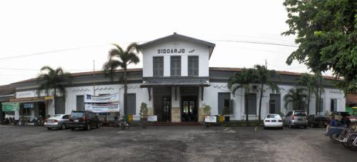 Sidoarjo Station, 城际站 | We provide Indonesia infrastructure map on various property sectors and data. Access property listings, infrastructure developments, news, and valuable transaction data for informed decisions.