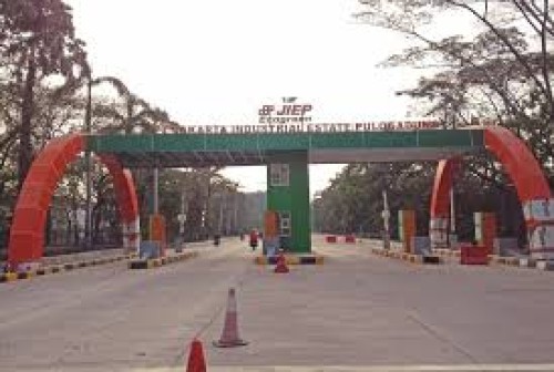 Jakarta Industrial Estate Pulogadung (JIEP) adalah suatu kawasan industri dan bisnis di Pulogadung, Jakarta Timur. Proyek ini dikembangkan oleh PT JIEP, dan men...