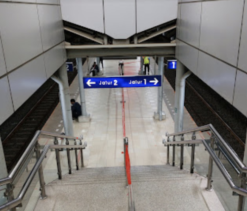 Cibitung Station, 通勤站 | We provide Indonesia infrastructure map on various property sectors and data. Access property listings, infrastructure developments, news, and valuable transaction data for informed decisions.