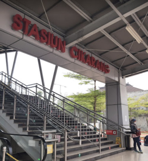 Cikarang Station, 通勤站 | We provide Indonesia infrastructure map on various property sectors and data. Access property listings, infrastructure developments, news, and valuable transaction data for informed decisions.
