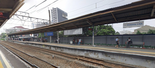 Pondok Cina Station, 通勤站 | We provide Indonesia infrastructure map on various property sectors and data. Access property listings, infrastructure developments, news, and valuable transaction data for informed decisions.
