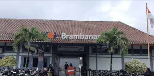 Brambanan Station, 通勤站 | We provide Indonesia infrastructure map on various property sectors and data. Access property listings, infrastructure developments, news, and valuable transaction data for informed decisions.