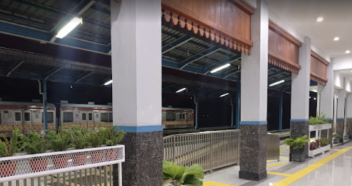 Palur Station, 通勤站 | We provide Indonesia infrastructure map on various property sectors and data. Access property listings, infrastructure developments, news, and valuable transaction data for informed decisions.
