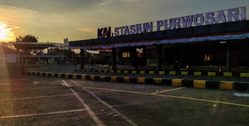 Purwosari Station, 通勤站 | We provide Indonesia infrastructure map on various property sectors and data. Access property listings, infrastructure developments, news, and valuable transaction data for informed decisions.