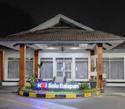 Solo Balapan Station, 通勤站 | We provide Indonesia infrastructure map on various property sectors and data. Access property listings, infrastructure developments, news, and valuable transaction data for informed decisions.