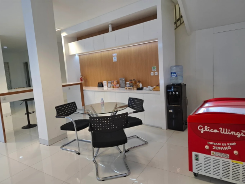 Chery MAN Kalimalang, Automotive Dealership | We provide Indonesia infrastructure map on various property sectors and data. Access property listings, infrastructure developments, news, and valuable transaction data for informed decisions.