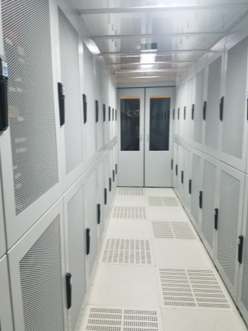 CDCI (Cyber Data Center International), 数据中心 | We provide Indonesia infrastructure map on various property sectors and data. Access property listings, infrastructure developments, news, and valuable transaction data for informed decisions.