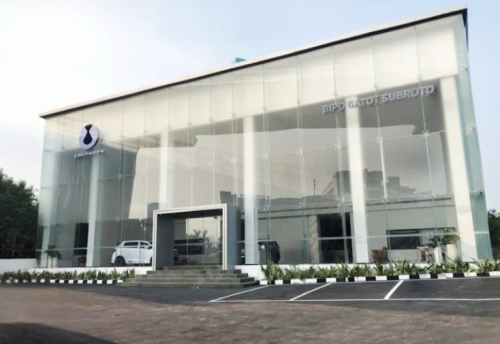 Denza Bipo Gatot Subroto, Automotive Dealership | We provide Indonesia infrastructure map on various property sectors and data. Access property listings, infrastructure developments, news, and valuable transaction data for informed decisions.