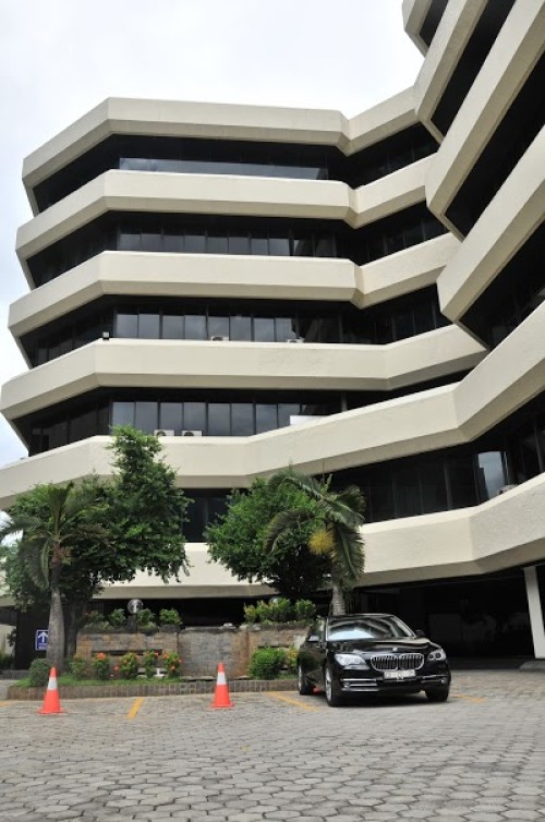Embassy of the Kingdom of Saudi Arabia, 大使馆 | We provide Indonesia infrastructure map on various property sectors and data. Access property listings, infrastructure developments, news, and valuable transaction data for informed decisions.