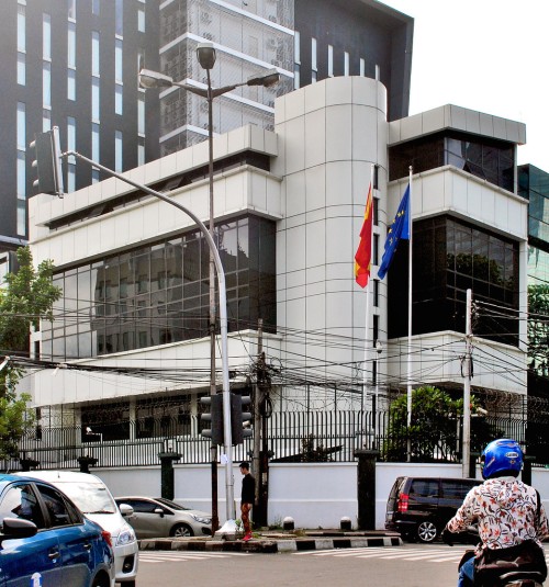 Embassy of Spain, 大使馆 | We provide Indonesia infrastructure map on various property sectors and data. Access property listings, infrastructure developments, news, and valuable transaction data for informed decisions.
