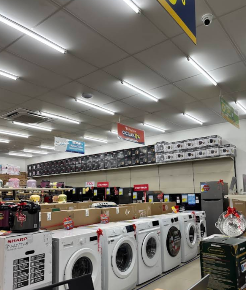 Erablue Electronics PIK Penggilingan, Stand Alone Retail | We provide Indonesia infrastructure map on various property sectors and data. Access property listings, infrastructure developments, news, and valuable transaction data for informed decisions.