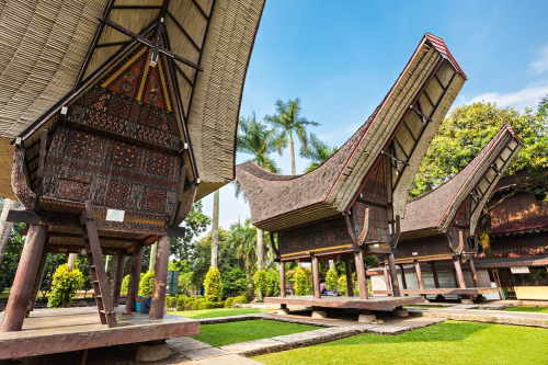 Taman Mini Indonesia Indah, 娱乐 | We provide Indonesia infrastructure map on various property sectors and data. Access property listings, infrastructure developments, news, and valuable transaction data for informed decisions.