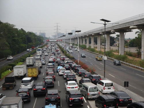 Jl. Tol Jagorawi, 收费公路 | We provide Indonesia infrastructure map on various property sectors and data. Access property listings, infrastructure developments, news, and valuable transaction data for informed decisions.