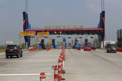 Jl. Tol Pejagan - Pemalang Seksi III dan IV, 收费公路 | We provide Indonesia infrastructure map on various property sectors and data. Access property listings, infrastructure developments, news, and valuable transaction data for informed decisions.