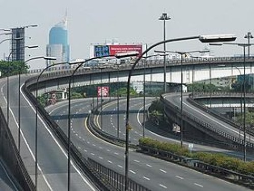 Jl. Tol Cawang - Tomang - Pluit (JIRR), 收费公路 | We provide Indonesia infrastructure map on various property sectors and data. Access property listings, infrastructure developments, news, and valuable transaction data for informed decisions.