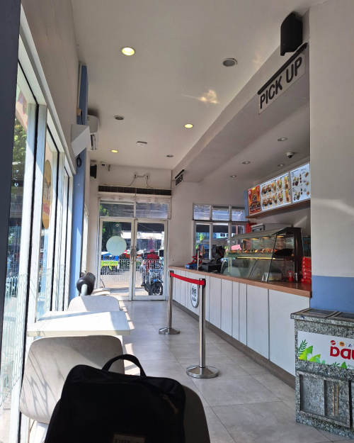 HokBen Lapangan Ross Tebet, Stand Alone Retail | We provide Indonesia infrastructure map on various property sectors and data. Access property listings, infrastructure developments, news, and valuable transaction data for informed decisions.