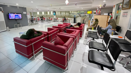 Honda Fatmawati, Automotive Dealership | We provide Indonesia infrastructure map on various property sectors and data. Access property listings, infrastructure developments, news, and valuable transaction data for informed decisions.