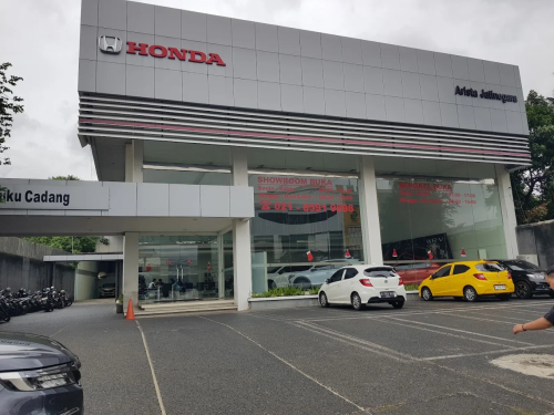 Honda Arista Jatinegara, Automotive Dealership | We provide Indonesia infrastructure map on various property sectors and data. Access property listings, infrastructure developments, news, and valuable transaction data for informed decisions.