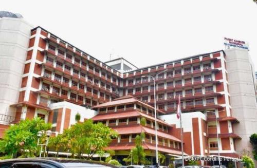 Dharmais Cancer Hospital, 医院 | We provide Indonesia infrastructure map on various property sectors and data. Access property listings, infrastructure developments, news, and valuable transaction data for informed decisions.