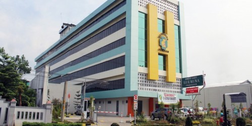 Hermina Jatinegara Hospital, 医院 | We provide Indonesia infrastructure map on various property sectors and data. Access property listings, infrastructure developments, news, and valuable transaction data for informed decisions.