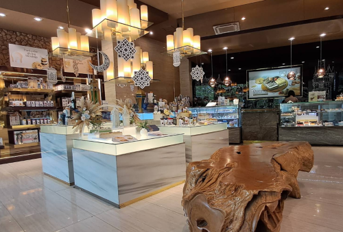 The Harvest Senopati, Stand Alone Retail | We provide Indonesia infrastructure map on various property sectors and data. Access property listings, infrastructure developments, news, and valuable transaction data for informed decisions.