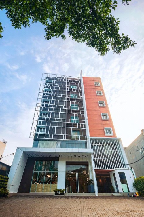 Completed hotel | We provide Indonesia infrastructure map on various property sectors and data. Access property listings, infrastructure developments, news, and valuable transaction data for informed decisions.