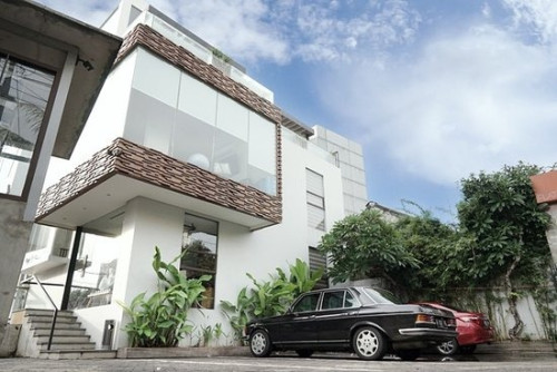 Completed hotel | We provide Indonesia infrastructure map on various property sectors and data. Access property listings, infrastructure developments, news, and valuable transaction data for informed decisions.