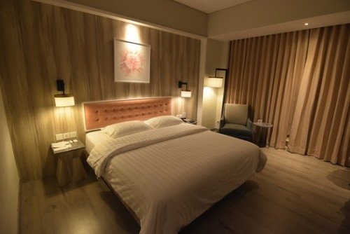 Completed hotel | We provide Indonesia infrastructure map on various property sectors and data. Access property listings, infrastructure developments, news, and valuable transaction data for informed decisions.