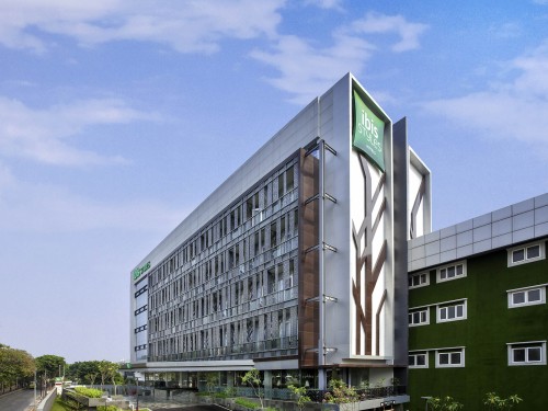 Completed hotel | We provide Indonesia infrastructure map on various property sectors and data. Access property listings, infrastructure developments, news, and valuable transaction data for informed decisions.