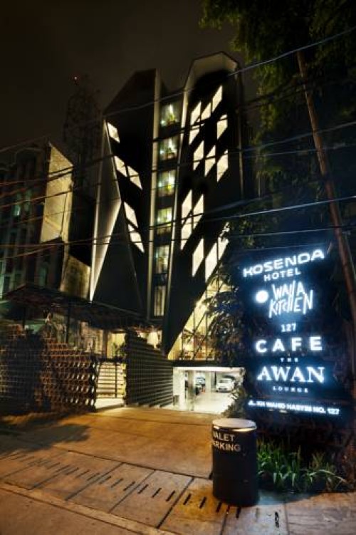 Completed hotel | We provide Indonesia infrastructure map on various property sectors and data. Access property listings, infrastructure developments, news, and valuable transaction data for informed decisions.