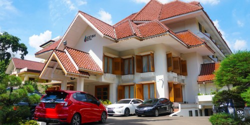 Completed hotel | We provide Indonesia infrastructure map on various property sectors and data. Access property listings, infrastructure developments, news, and valuable transaction data for informed decisions.
