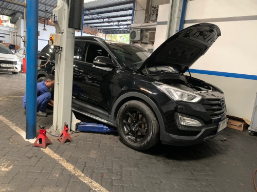 Hyundai Cilandak, Automotive Dealership | We provide Indonesia infrastructure map on various property sectors and data. Access property listings, infrastructure developments, news, and valuable transaction data for informed decisions.