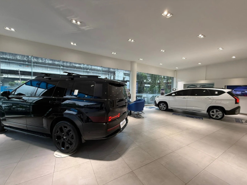 Hyundai DI Panjaitan, Automotive Dealership | We provide Indonesia infrastructure map on various property sectors and data. Access property listings, infrastructure developments, news, and valuable transaction data for informed decisions.