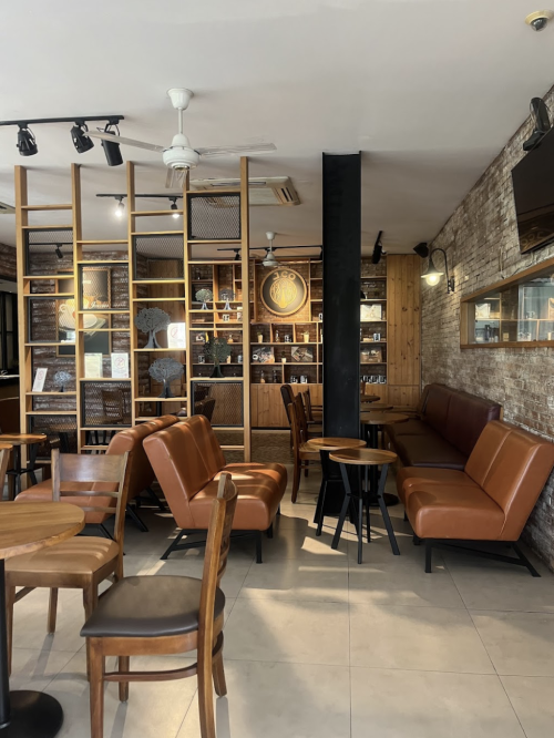 JCO Daan Mogot The Bale, Stand Alone Retail | We provide Indonesia infrastructure map on various property sectors and data. Access property listings, infrastructure developments, news, and valuable transaction data for informed decisions.