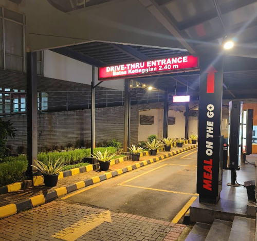 KFC La Terrace, Stand Alone Retail | We provide Indonesia infrastructure map on various property sectors and data. Access property listings, infrastructure developments, news, and valuable transaction data for informed decisions.