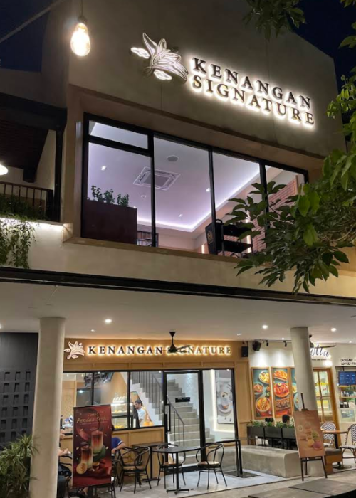 Kopi Kenangan Signature One Satrio, Stand Alone Retail | We provide Indonesia infrastructure map on various property sectors and data. Access property listings, infrastructure developments, news, and valuable transaction data for informed decisions.