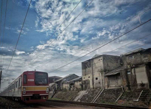 Jakarta - Cikarang Intercity Line, 通勤 城际线 | We provide Indonesia infrastructure map on various property sectors and data. Access property listings, infrastructure developments, news, and valuable transaction data for informed decisions.