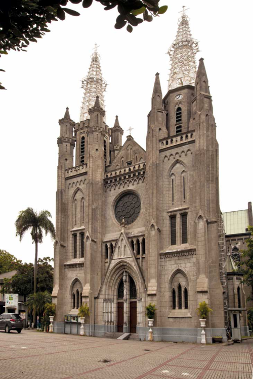 Jakarta Cathedral, 地标 | We provide Indonesia infrastructure map on various property sectors and data. Access property listings, infrastructure developments, news, and valuable transaction data for informed decisions.
