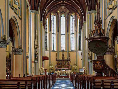Jakarta Cathedral, 地标 | We provide Indonesia infrastructure map on various property sectors and data. Access property listings, infrastructure developments, news, and valuable transaction data for informed decisions.