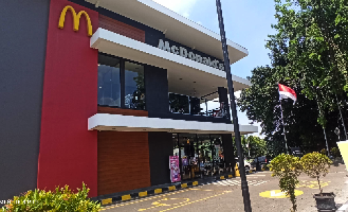 McDonald's Meruya Ilir, Stand Alone Retail | We provide Indonesia infrastructure map on various property sectors and data. Access property listings, infrastructure developments, news, and valuable transaction data for informed decisions.