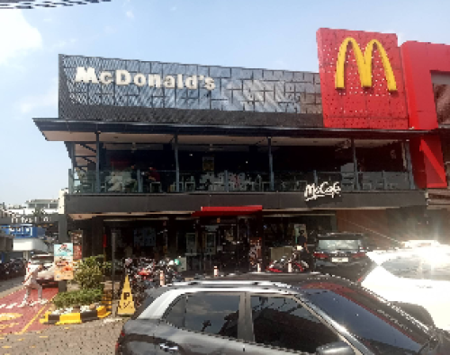 Mcdonald's Pondok Indah, Stand Alone Retail | We provide Indonesia infrastructure map on various property sectors and data. Access property listings, infrastructure developments, news, and valuable transaction data for informed decisions.