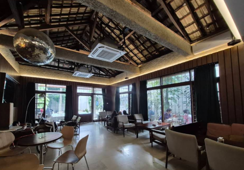 Kopi Nako Daur Baur Kemang, Stand Alone Retail | We provide Indonesia infrastructure map on various property sectors and data. Access property listings, infrastructure developments, news, and valuable transaction data for informed decisions.