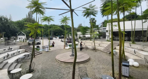 Kopi Nako Grogol, Stand Alone Retail | We provide Indonesia infrastructure map on various property sectors and data. Access property listings, infrastructure developments, news, and valuable transaction data for informed decisions.